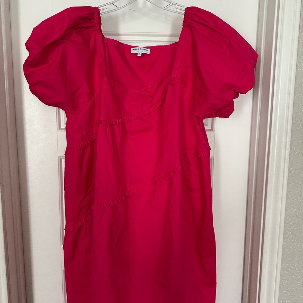 Taylor Tillman Fuchsia Puff Sleeve Dress
